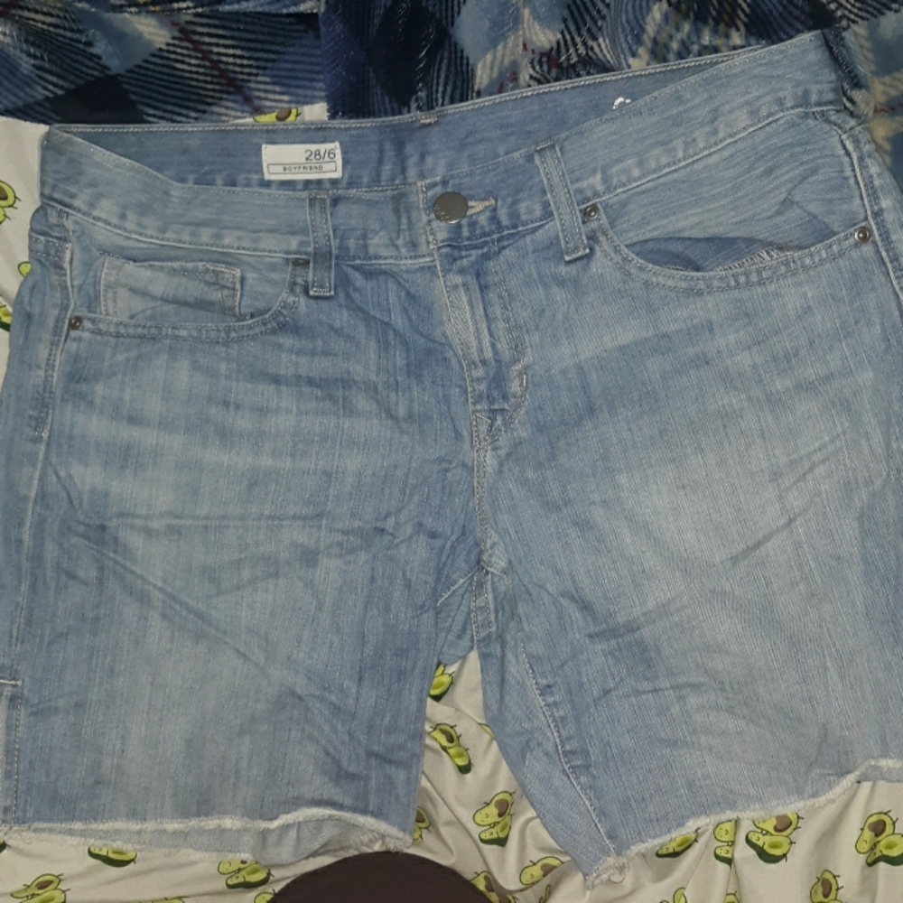 Boyfriend jean shorts